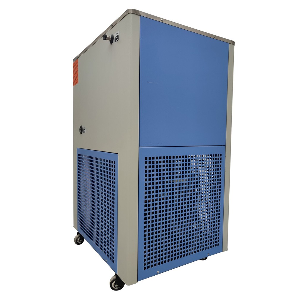 220V 30L Lab Chiller Circulator -40℃ Low Temp Cooling Liquid Circulating Pump