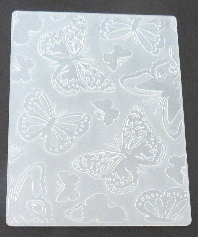 Embossing Folder 4.1/4 x 5.1/2 inch - Butterflies
