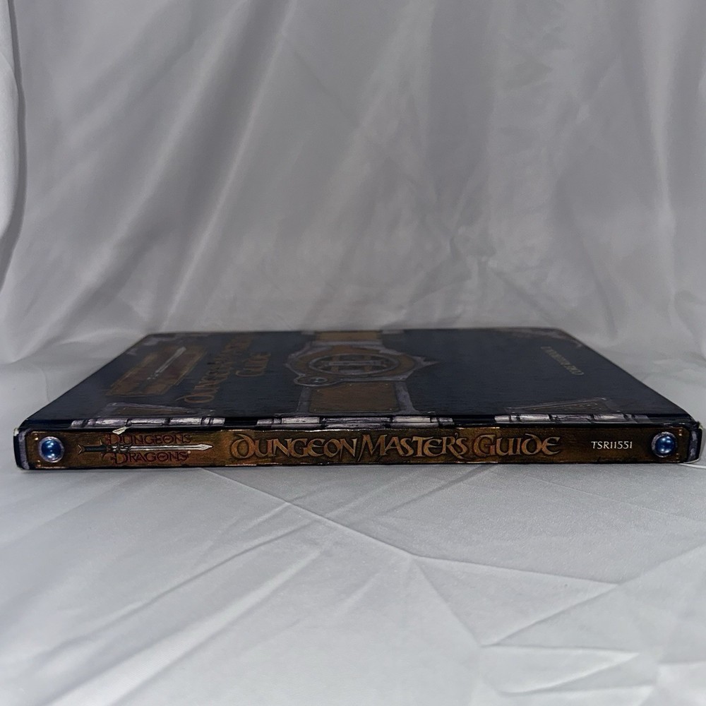 D&D - Dungeon Master's Guide Core Rulebook II (2000) FIRST PRINTING!!! (3e)