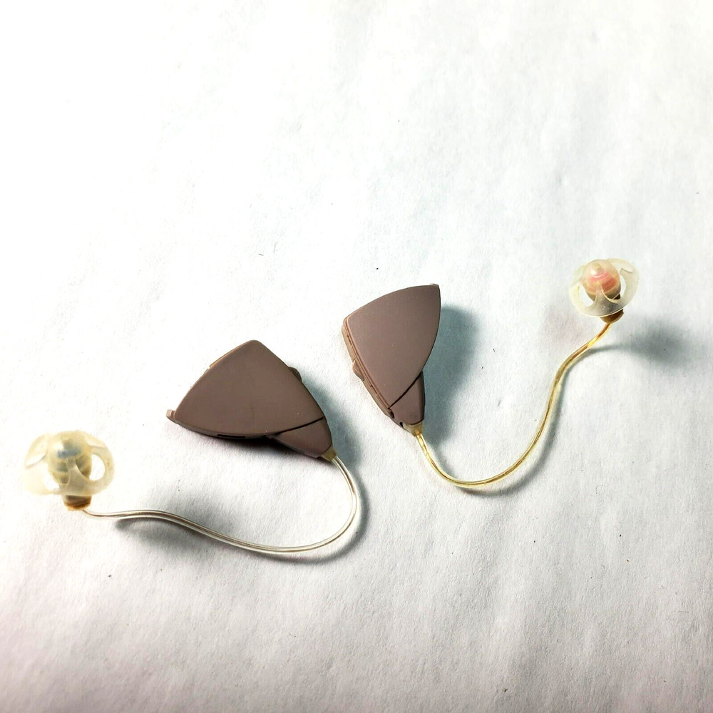 Interton Cosmo Hearing Aids(2) C461 DRW (BTE) Streamer Remote Instructions AS-IS