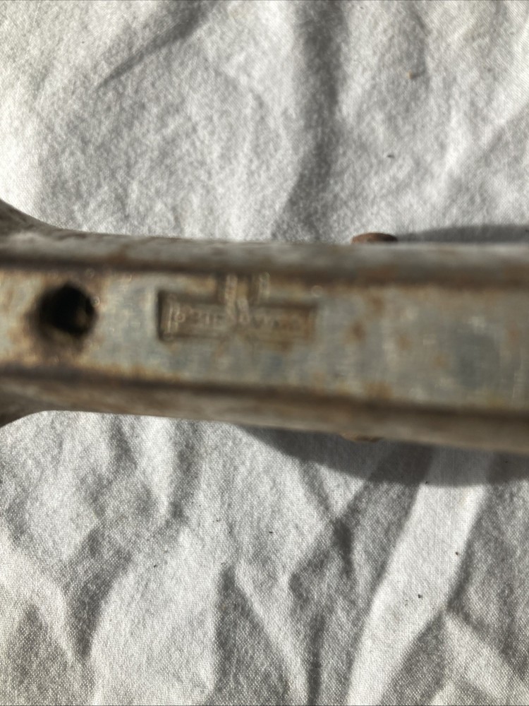 VINTAGE CHIP A WAY AWAY SAW SET TOOL WOODWORKING