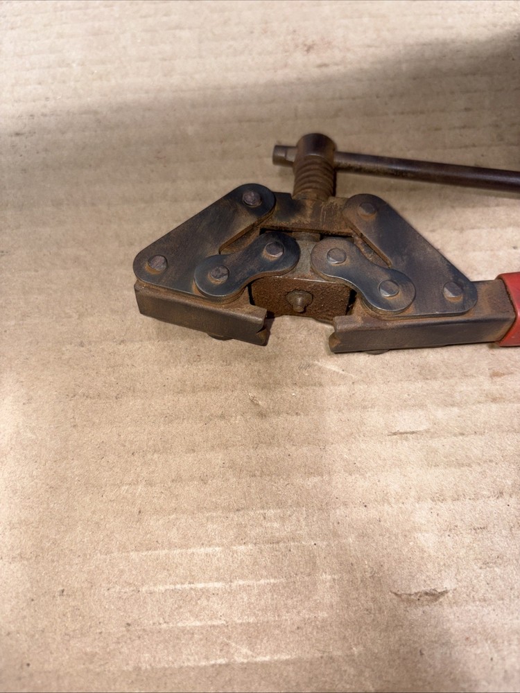 CHAIN BREAKER ROLLER CHAINS, MOTORCYCLE, INDUSTRIAL Chains Puller TOOL Used
