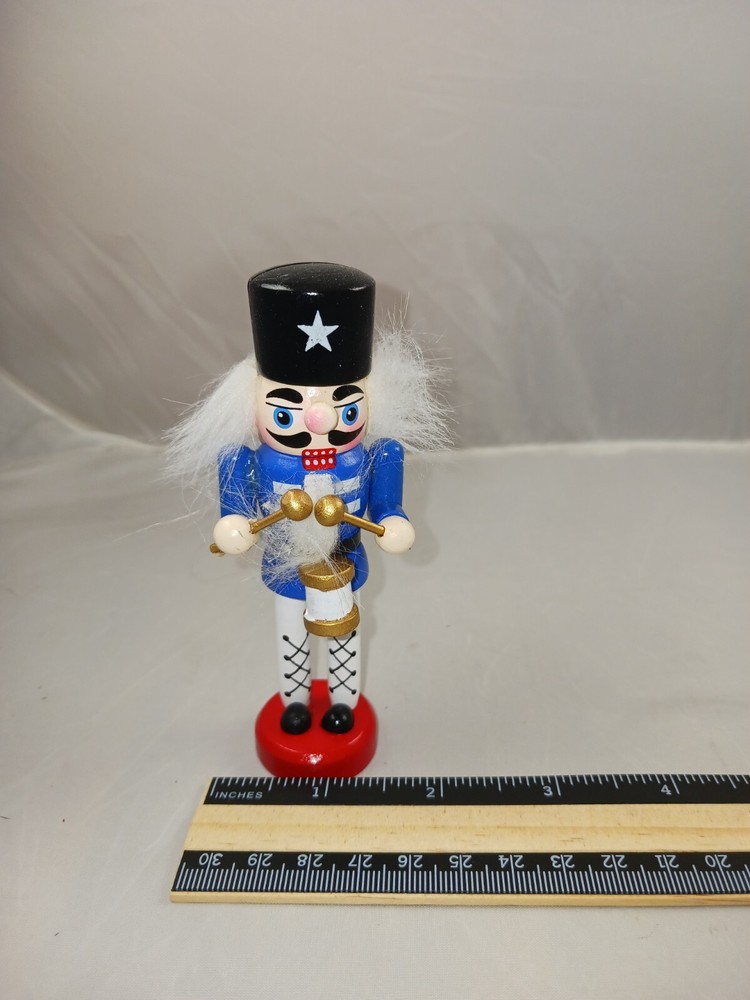 4.5 Inch Nutcracker Card Holder -- Blue