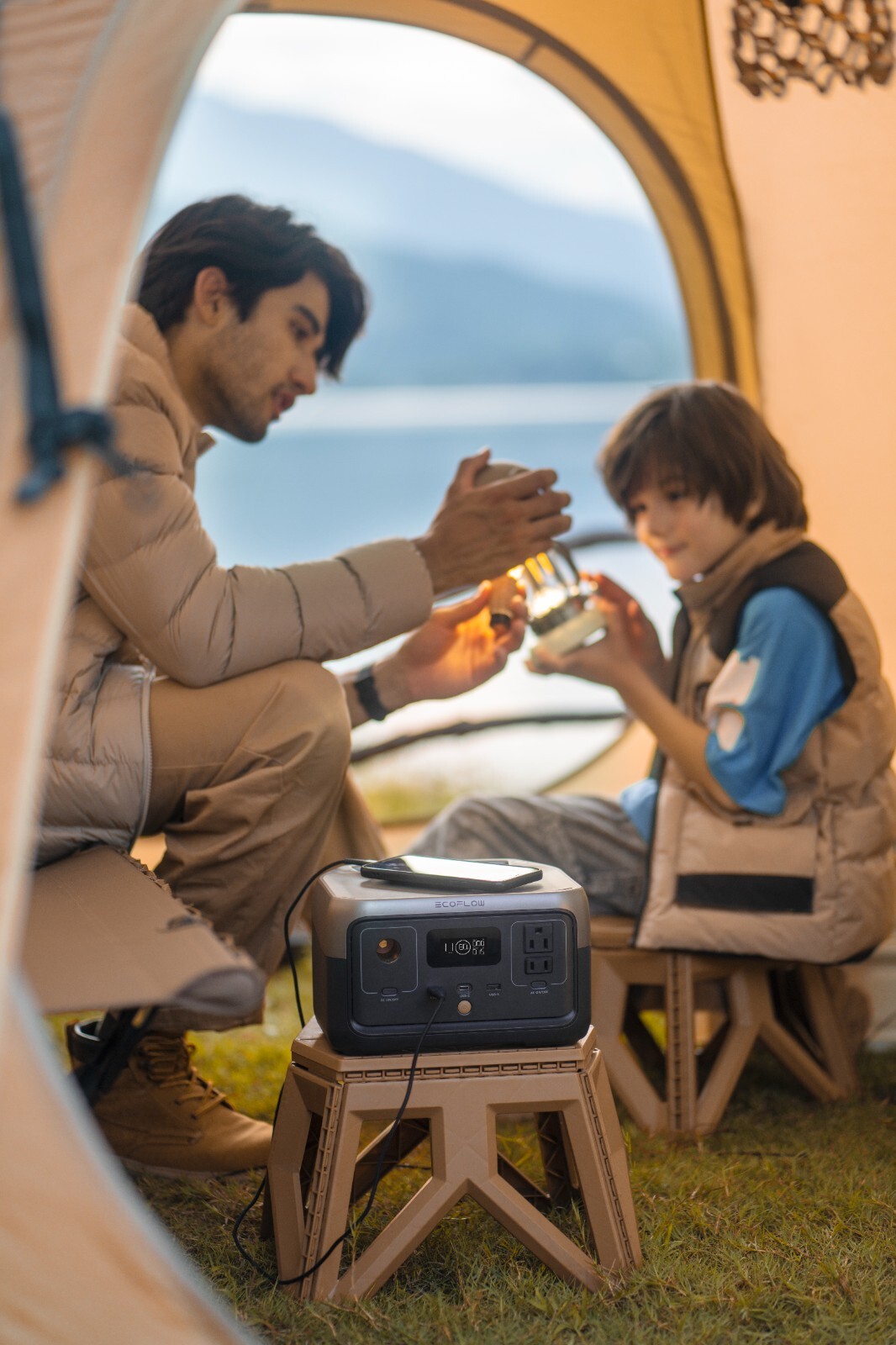 EcoFlow RIVER 2 256Wh 300W LFP Portable Power Station Generator Refurbished