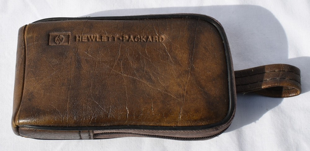 Vintage HEWLETT-PACKARD 22 Financial Calculator & Pouch Bundle - UNTESTED