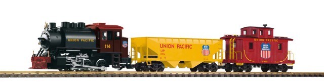 PIKO ~ G Scale Train ~ UNION PACIFIC FREIGHT STARTER SET ~ 38113