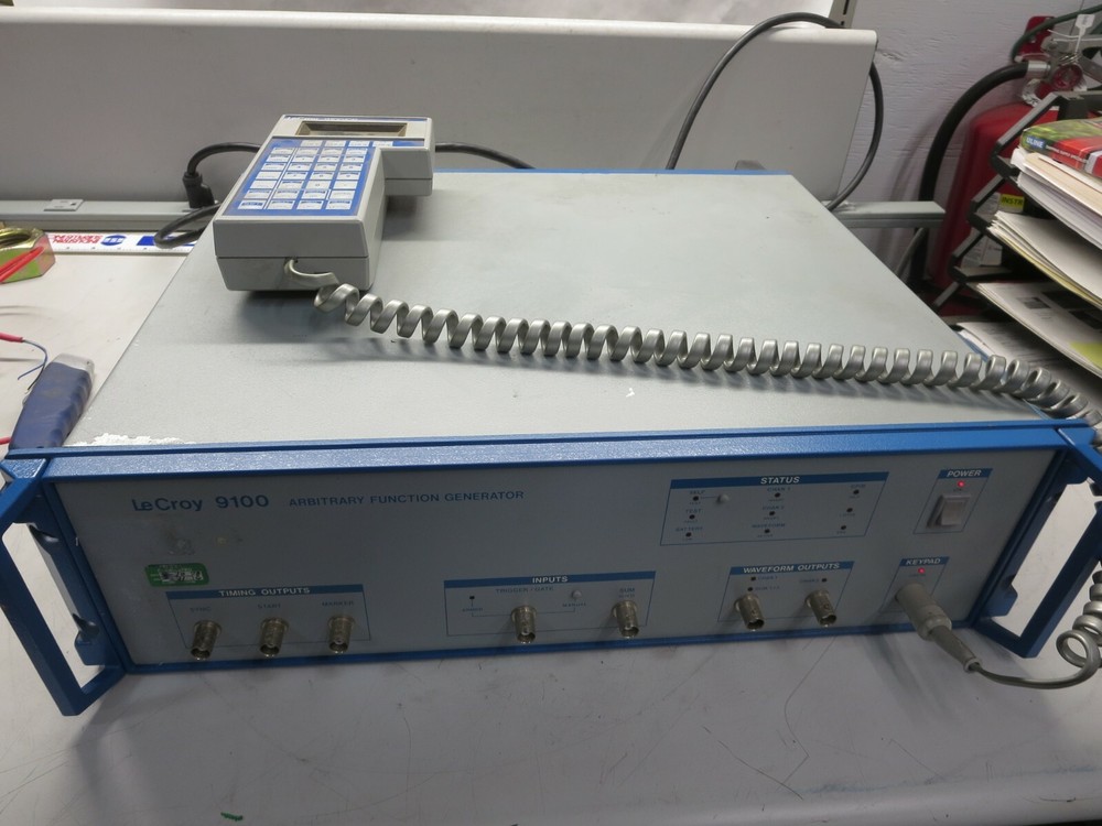 LeCroy, 9100 & 9100CP, Arbitrary Function Generator & Keypad, Unit Powers On