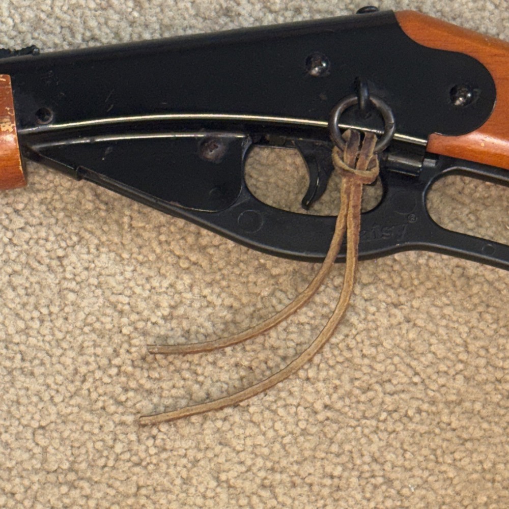 Daisy Red Ryder Lever Action BB Gun, Model 1938B