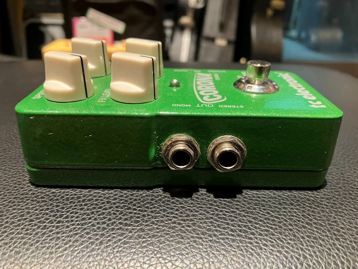 TC Electronic Corona Chorus Guitar Effect Pedal Stereo Input Output Used
