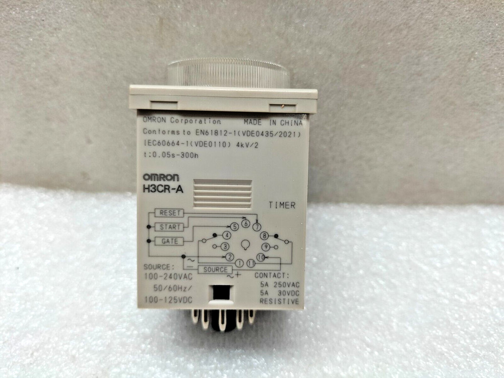 Omron H3CR-A Timer 0-1.2 Min 100-240VAC