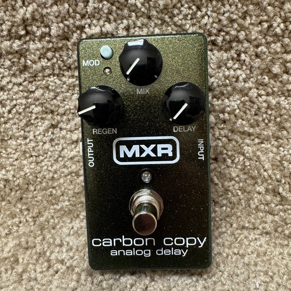 MXR M169 Carbon Copy Analog Delay Pedal