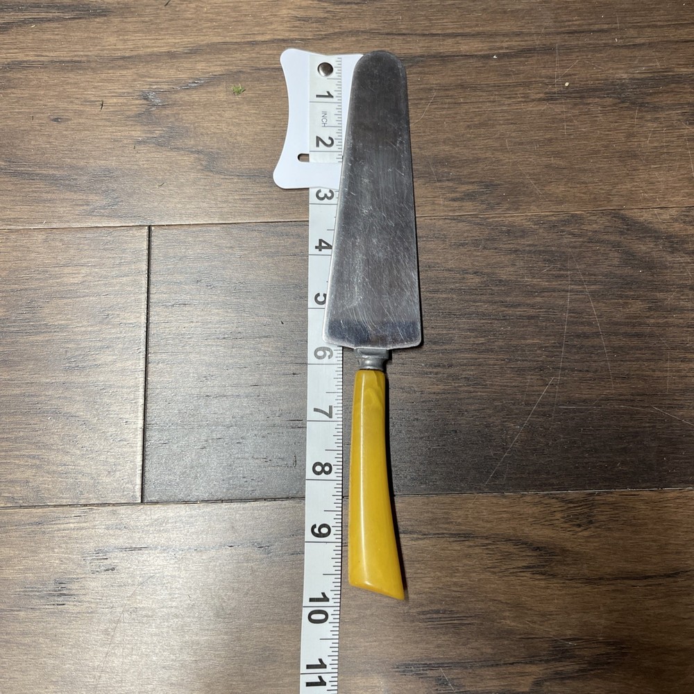 Vintage Cake Pie Server Knife Butterscotch Bakelite Advertisement Engraved