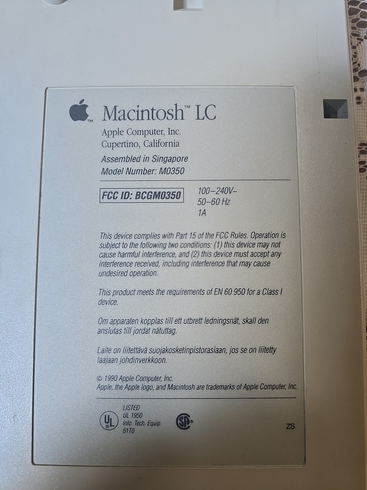 Apple Macintosh LC M0350 Desktop Computer
