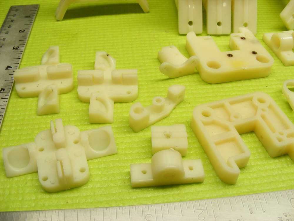 39 KOSSEL DELTA WHITE BLACK PLASTIC KIT SET CORNER FITTING FRAME VERTICAL BASE