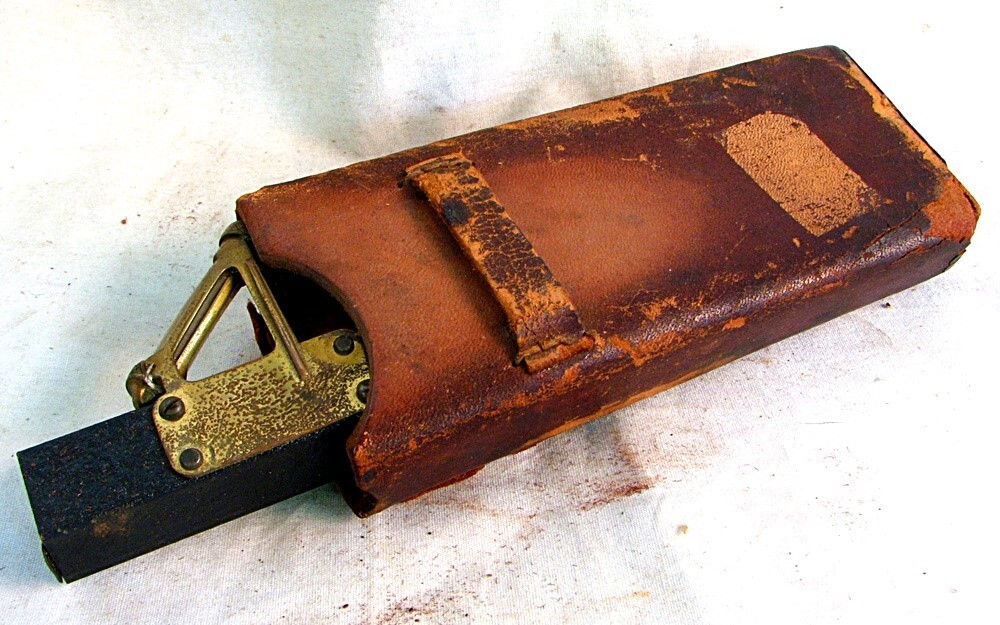 ANTIQUE MATTHEWS TELEHEIGHT SURVEYING TOOL LEATHER CASE