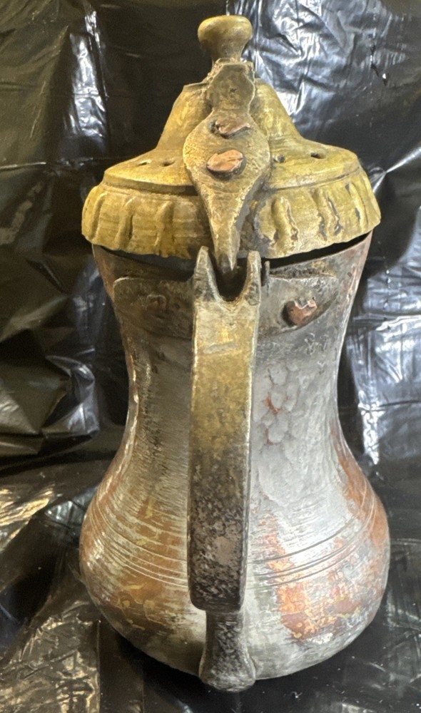 Antique Handmade Middle Eastern Dallah Coffee / Tea Pot