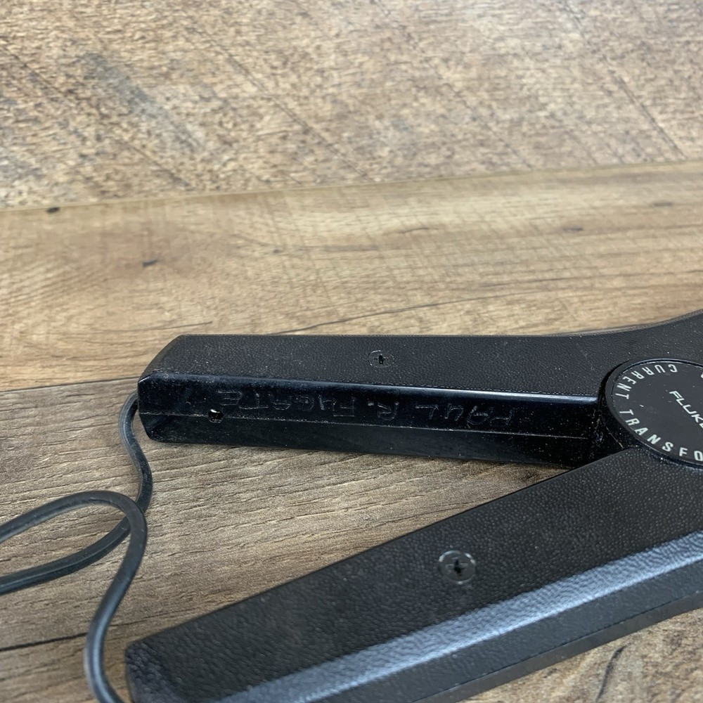 Fluke 80I- 600 Clamp-On AC Current Probe Black