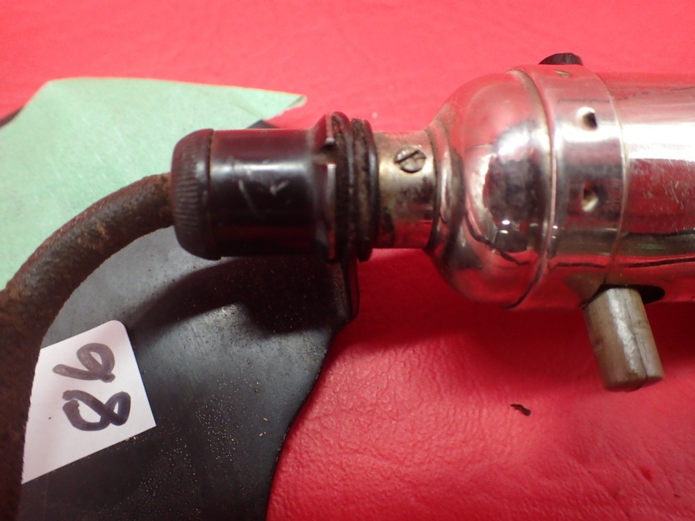 Vintage Original Singer Sewing Machine CHROME Work Light # 86