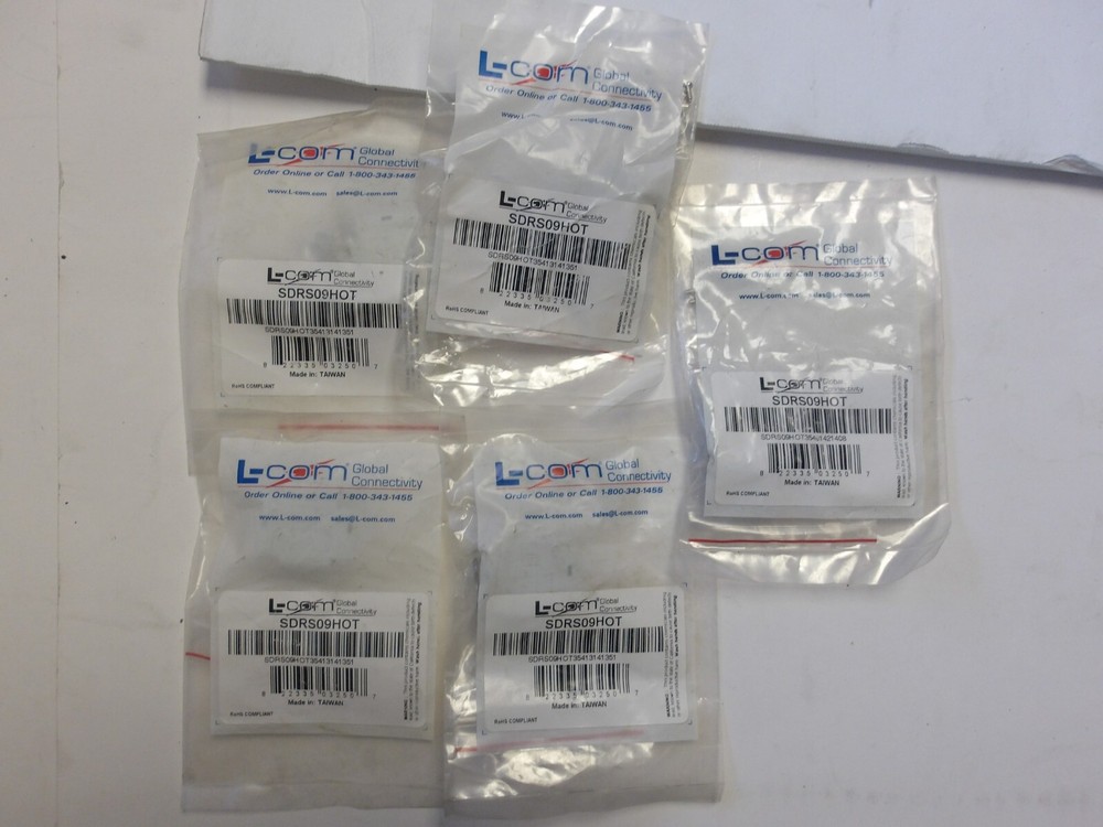 L COM P/N: SDRS09HOT D-SUB BACKSHELL CONNECTOR ABS 180 DEGREES