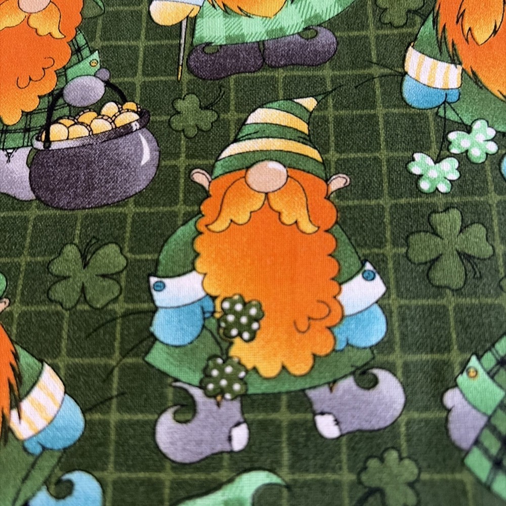 St Patrick’s Day Leprechaun Gnome Table Runner New Handmade