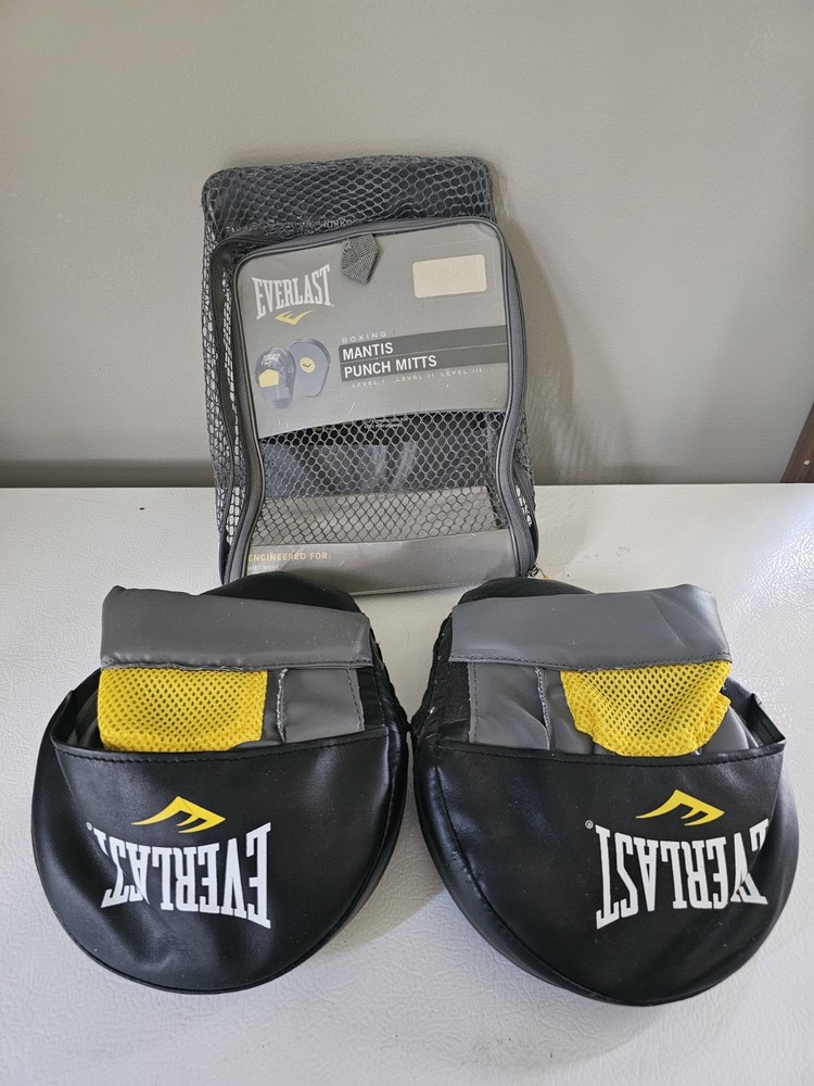 Everlast Mantis Punch Mitts Level II