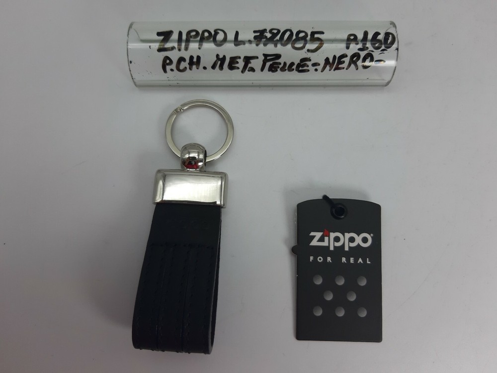 Keychain - Leather/Metal - Chrome/Black - Cod.L72085 - Zippo