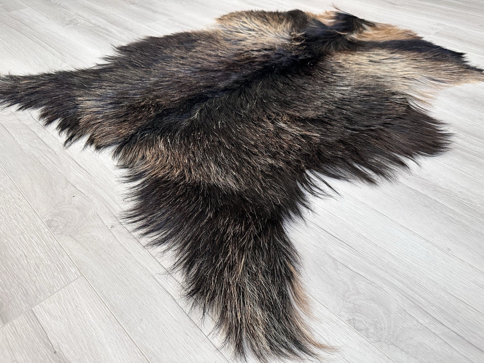 %100 Natural Goatskin Rug,goatskin Pelt,goatskin Carpet,Color,black.brown,camel