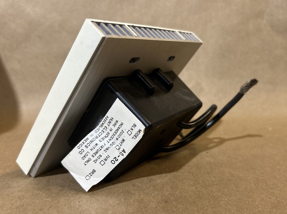 Hunt Electrics AS-20 Electrical Light Dimmer