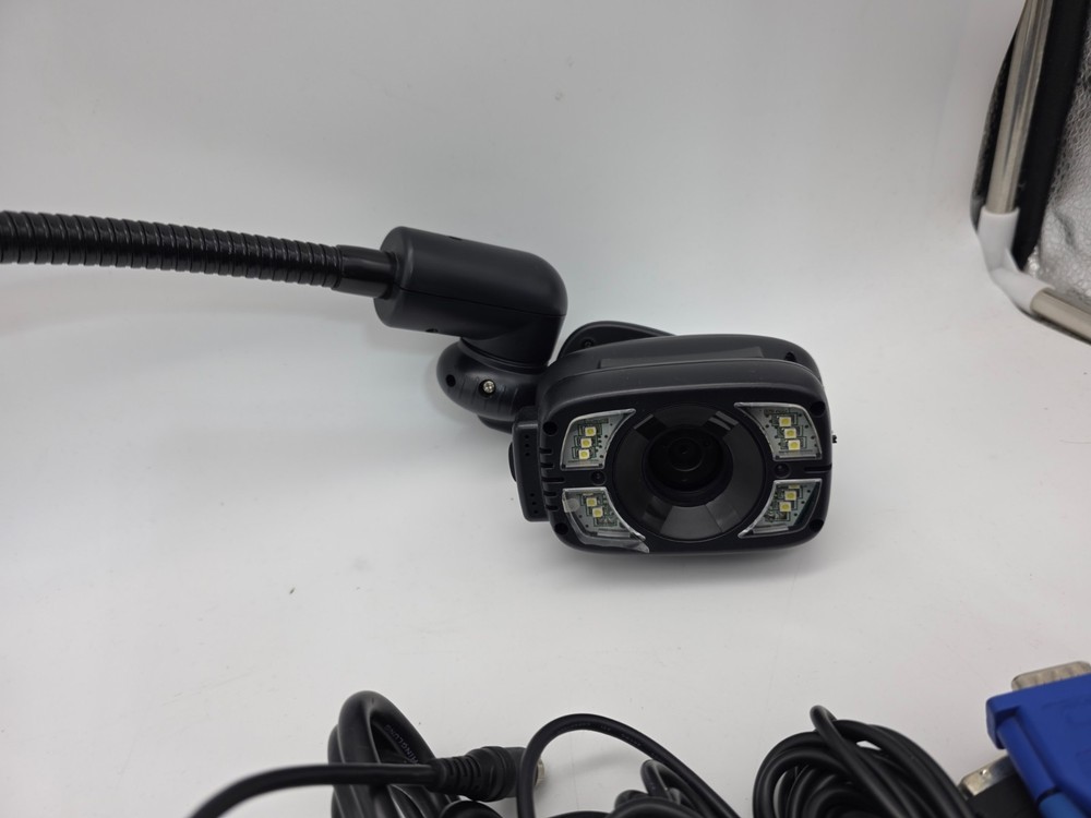 AverMedia AverVision 130 Portable Digital Document Camera / Visual Presenter