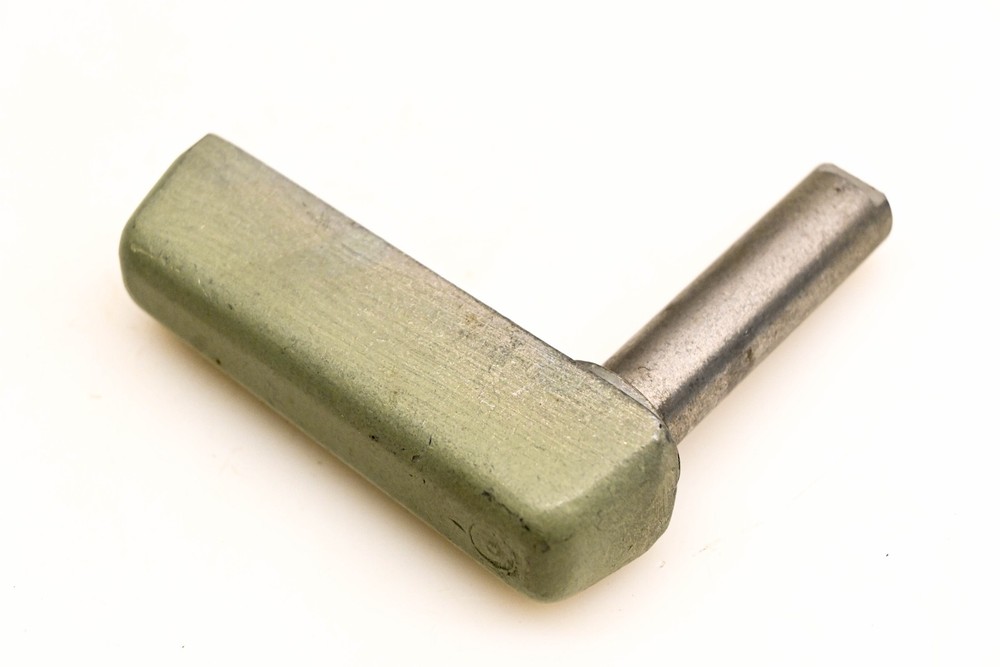 OMC 383685 Latch Lever Handle NOS