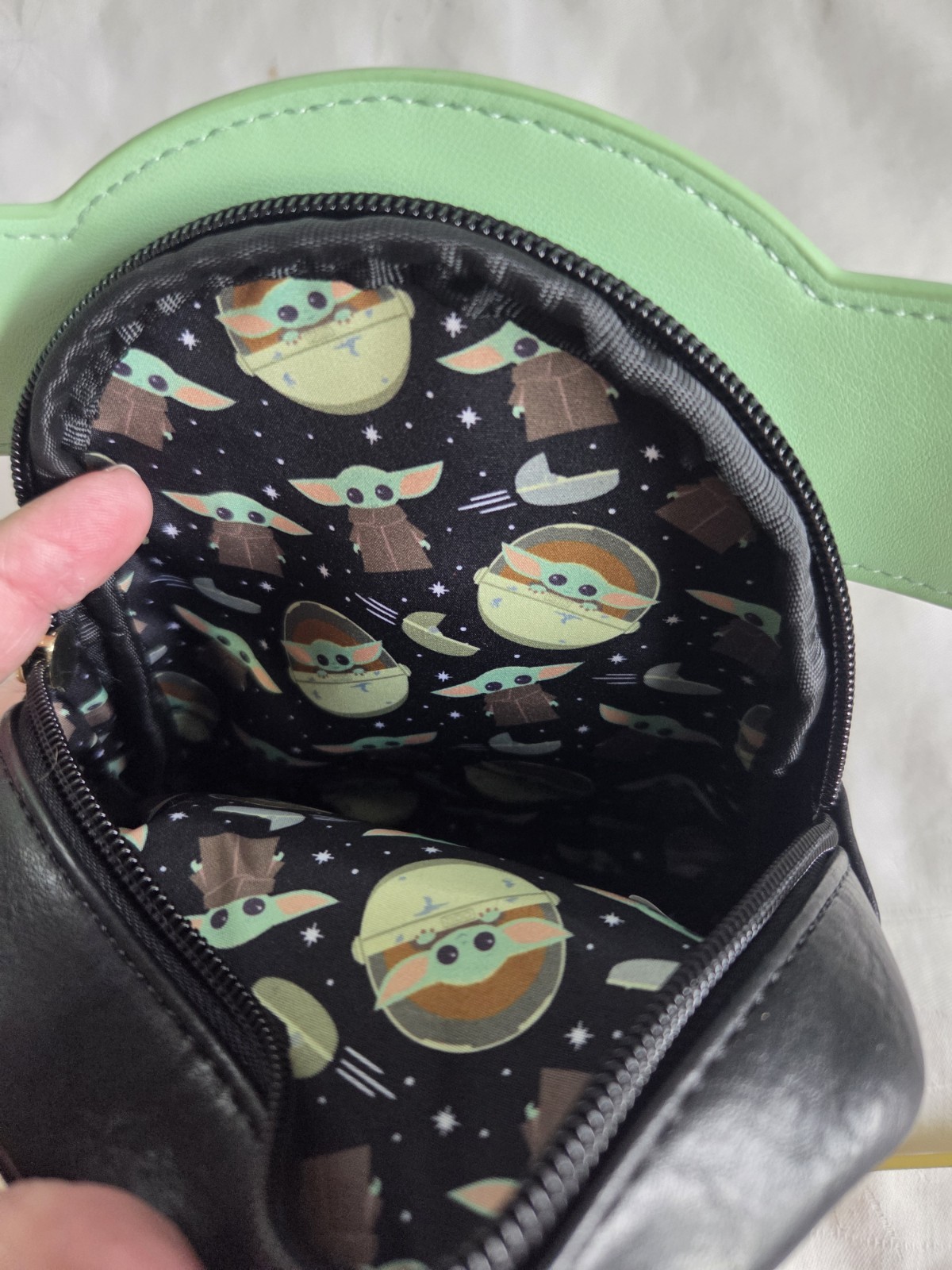 Disney Parks Loungefly Black Grogu Child Star Wars Backpack Wristlet Baby Yoda
