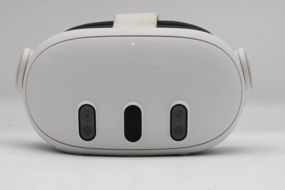 Meta Quest 3 S3A 128GB VR Headset w/Controllers