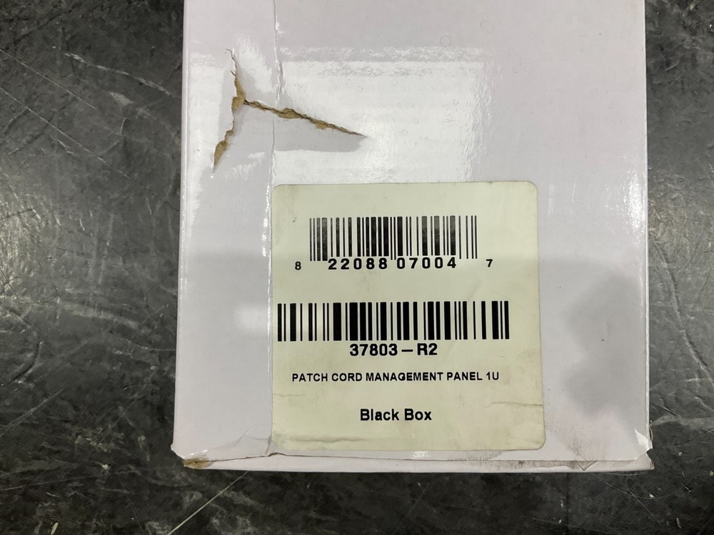 BlackBox Patch Cable Management Panel 37803-R2 ✅ ❤️️ ✅ ❤️ NEW! SEALED!