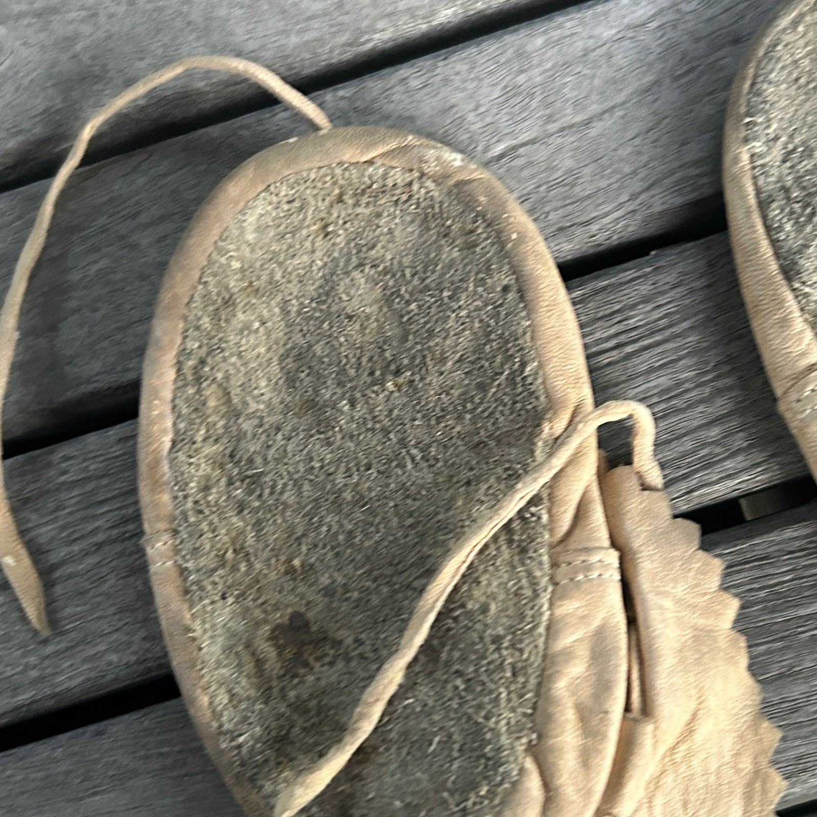 Vintage Native America Leather and Beadwork Toddler Moccasins