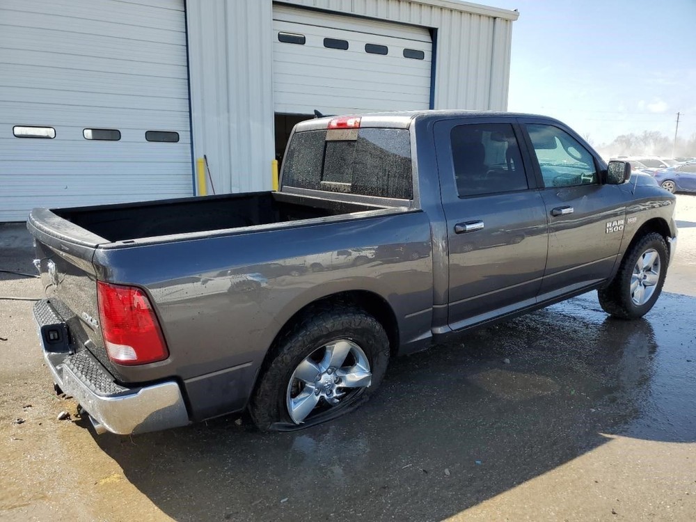 2016 Dodge RAM 1500 Air Shutter