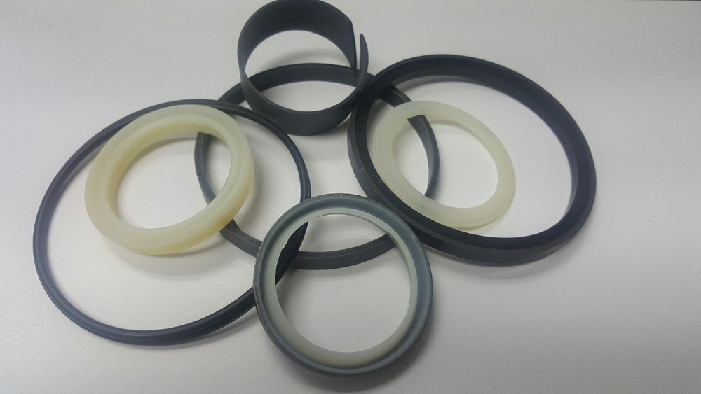 Seal Kit for 580K  Stabilizer Cylinder Case