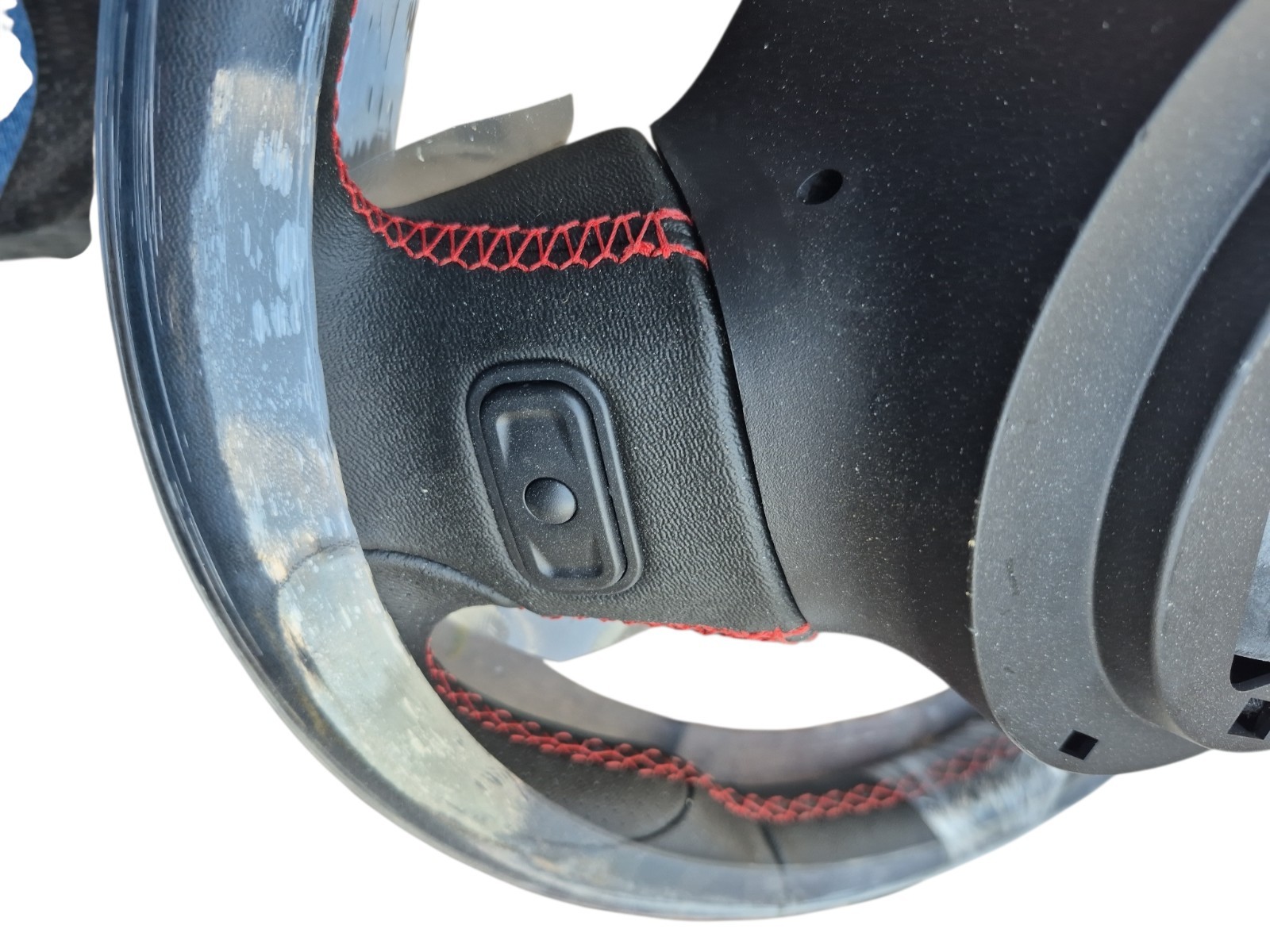 12-15 Fiat 500 Abarth Steering Wheel Assembly With Cruise Control OEM