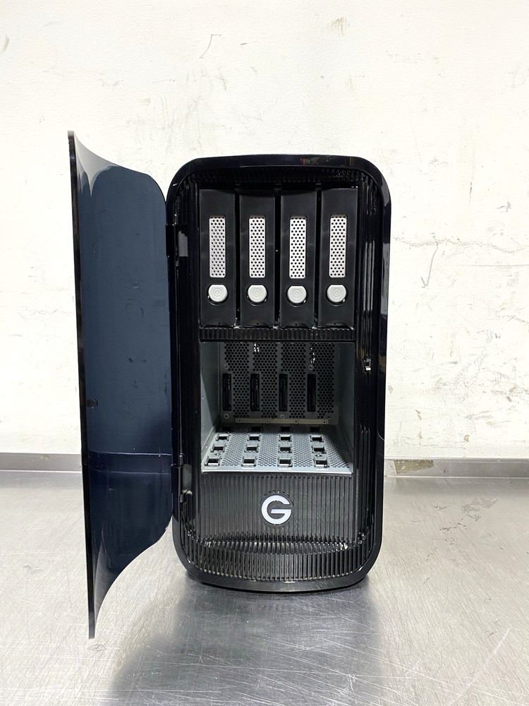 G-Technology G-Speed Studio XL 8-Bay Thunderbolt 2 RAID Array (4x3 TB HDD )