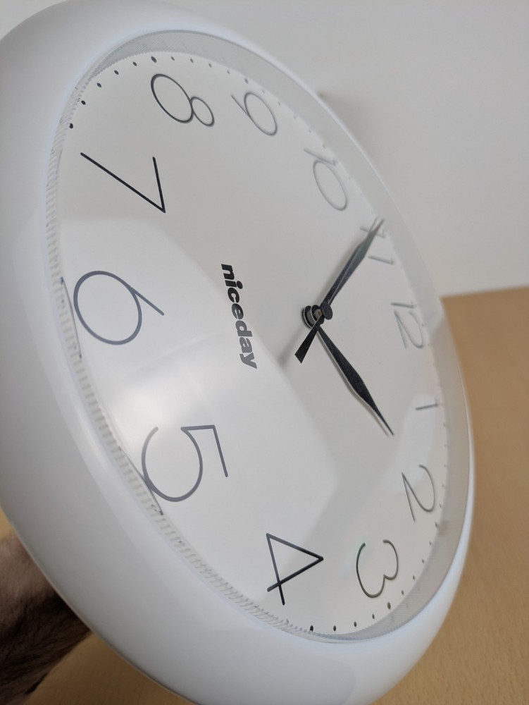 Nice Day Wall Clock Quartz 10" Scool Office White Plastic New Boxed