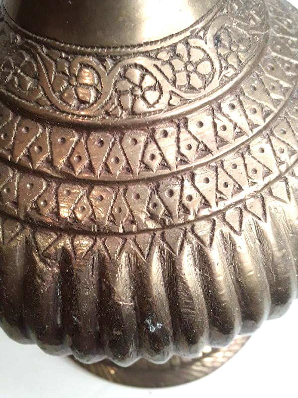Antique 18-19th c Mughal Bronze fluted Pattern Hookah Base or Vase