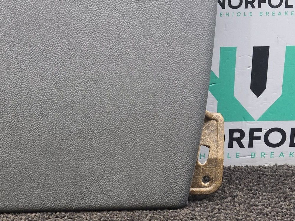 MERCEDES R230 SL Parcel Shelf