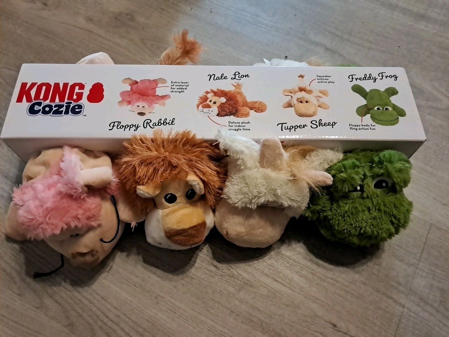 Kong Cozie 4 Pack Dog Animal Toy   Rabbit Lion Sheep Frog Plush Squeak New