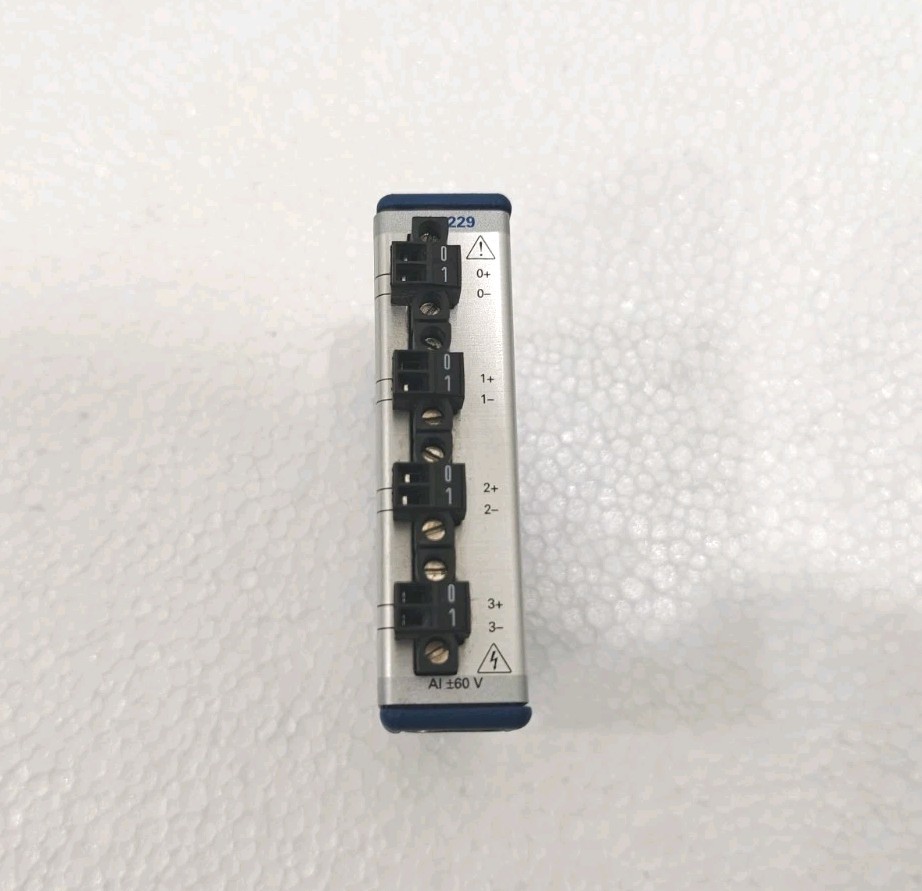 National Instruments NI 9229 Analog Input Module