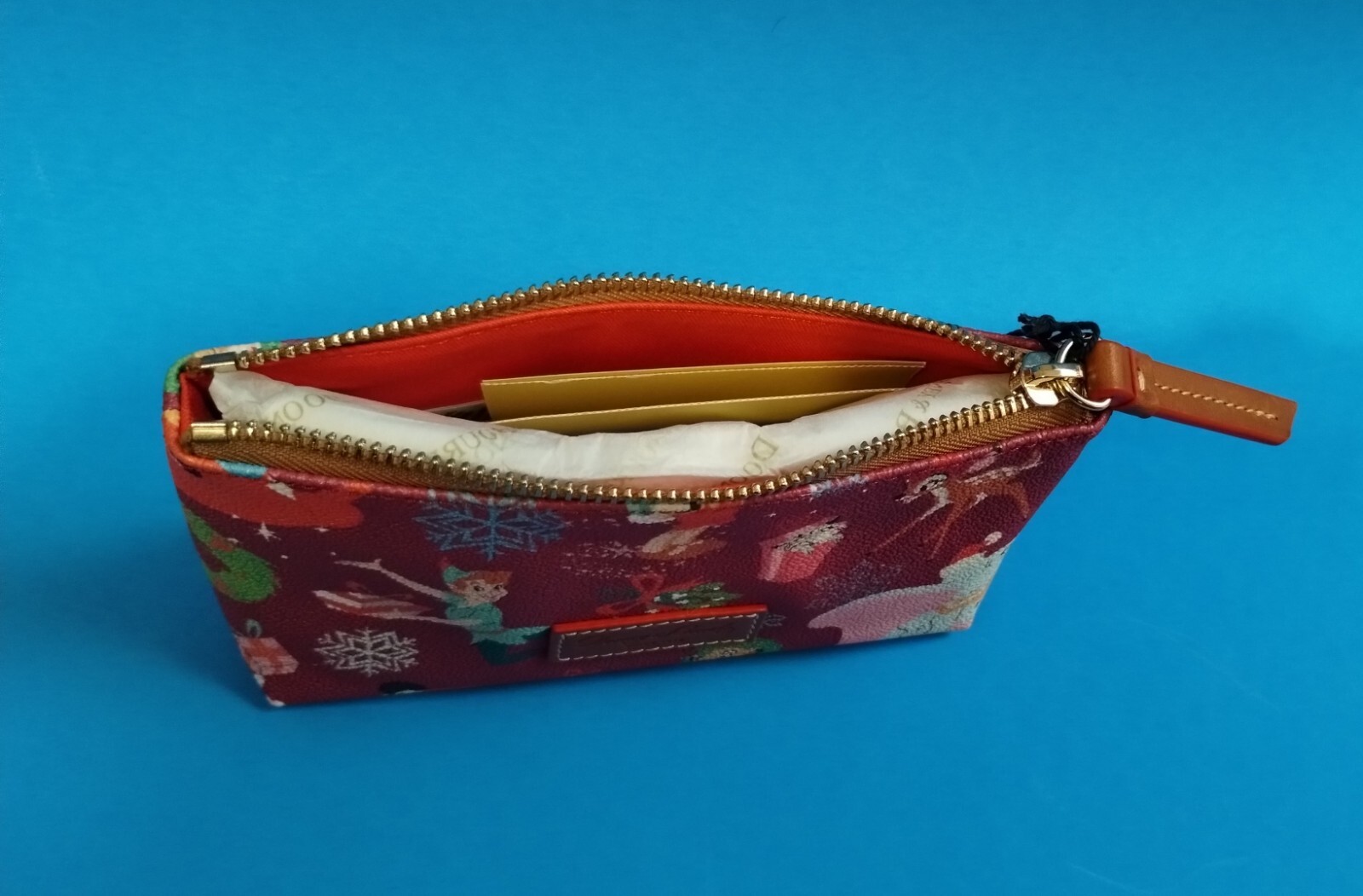 Disney Classics Christmas Dooney & Bourke Cosmetic Case Make Up Bag