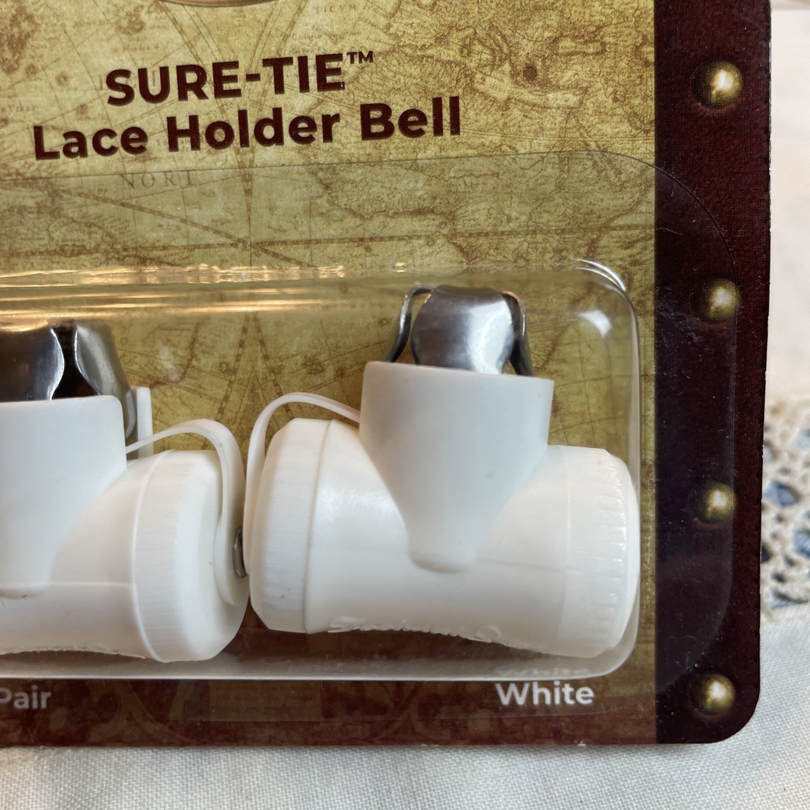 Footmates Sure-Tie Lace Holder Bell 1 Pair White