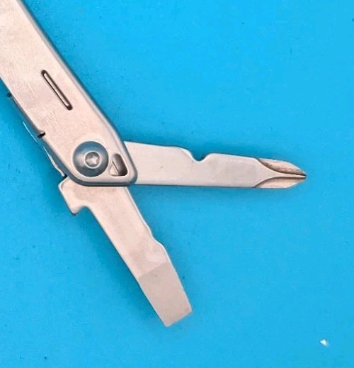 LEATHERMAN WINGMAN MULTI-TOOL! FAST SHIPPING!
