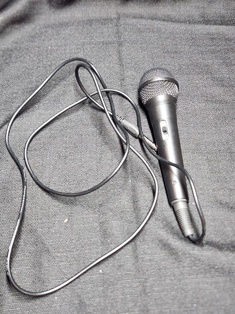 Karaoke Professional Dynamic Corded Microphone