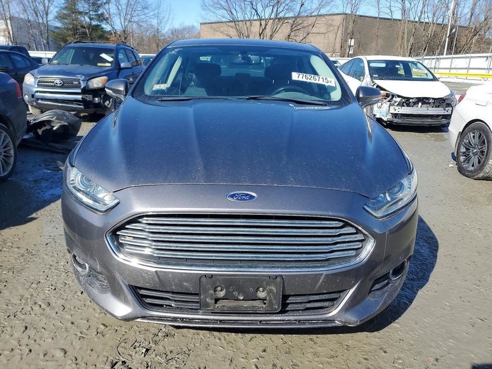 FUSION 2014 Air Shutter 925628