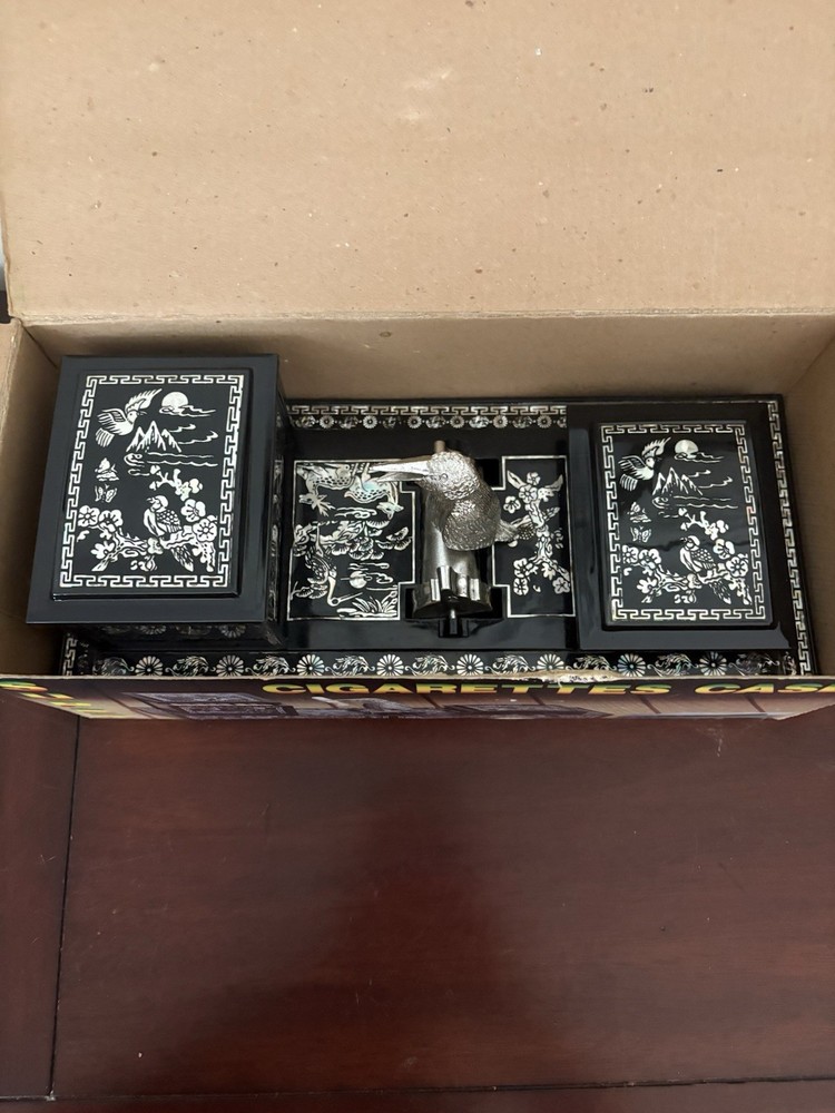 Super Cigarettes Case - NIB - Please See Description