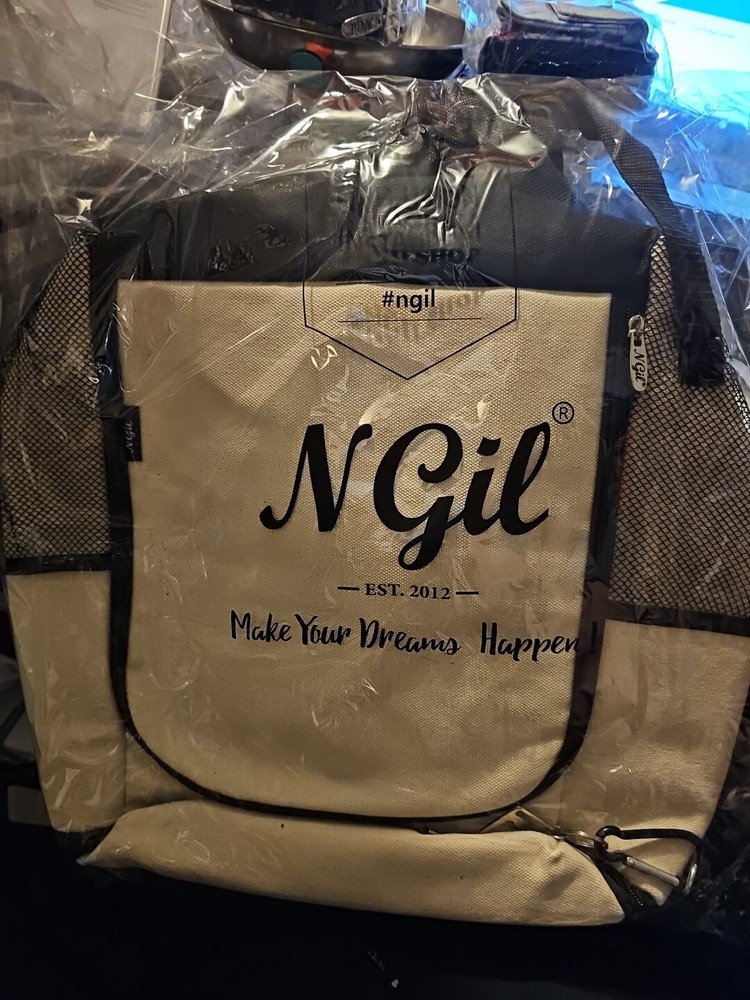 Ngil Backpack Large Cooler White And Black
